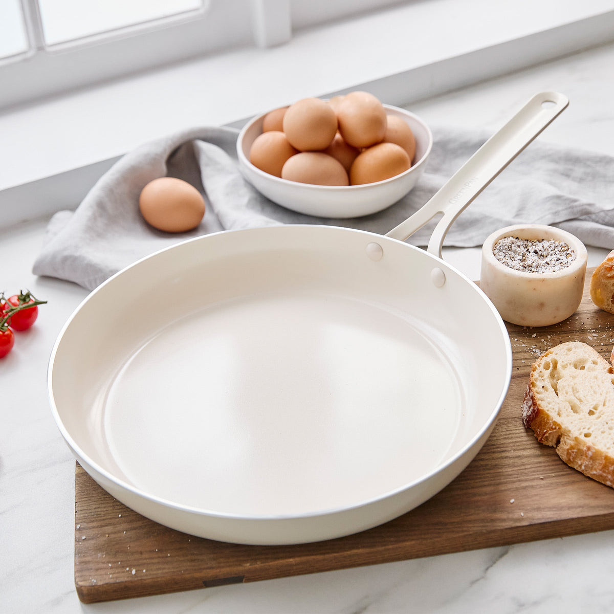 Nova Gallery Ceramic Nonstick 12" Frypan | Cream - Image 2