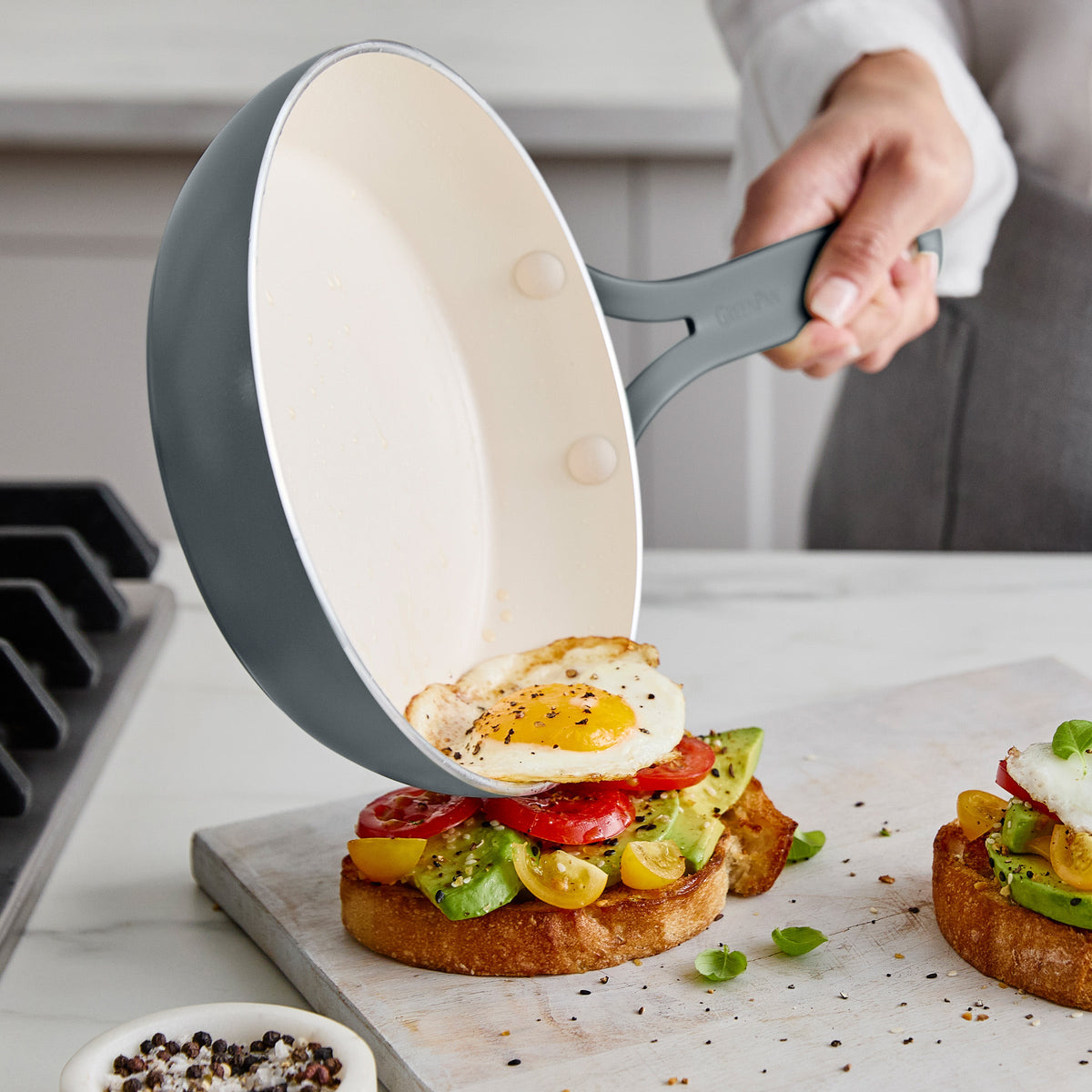 Nova Gallery Ceramic Nonstick 8" and 10" Frypan Set | Gray - Image 3
