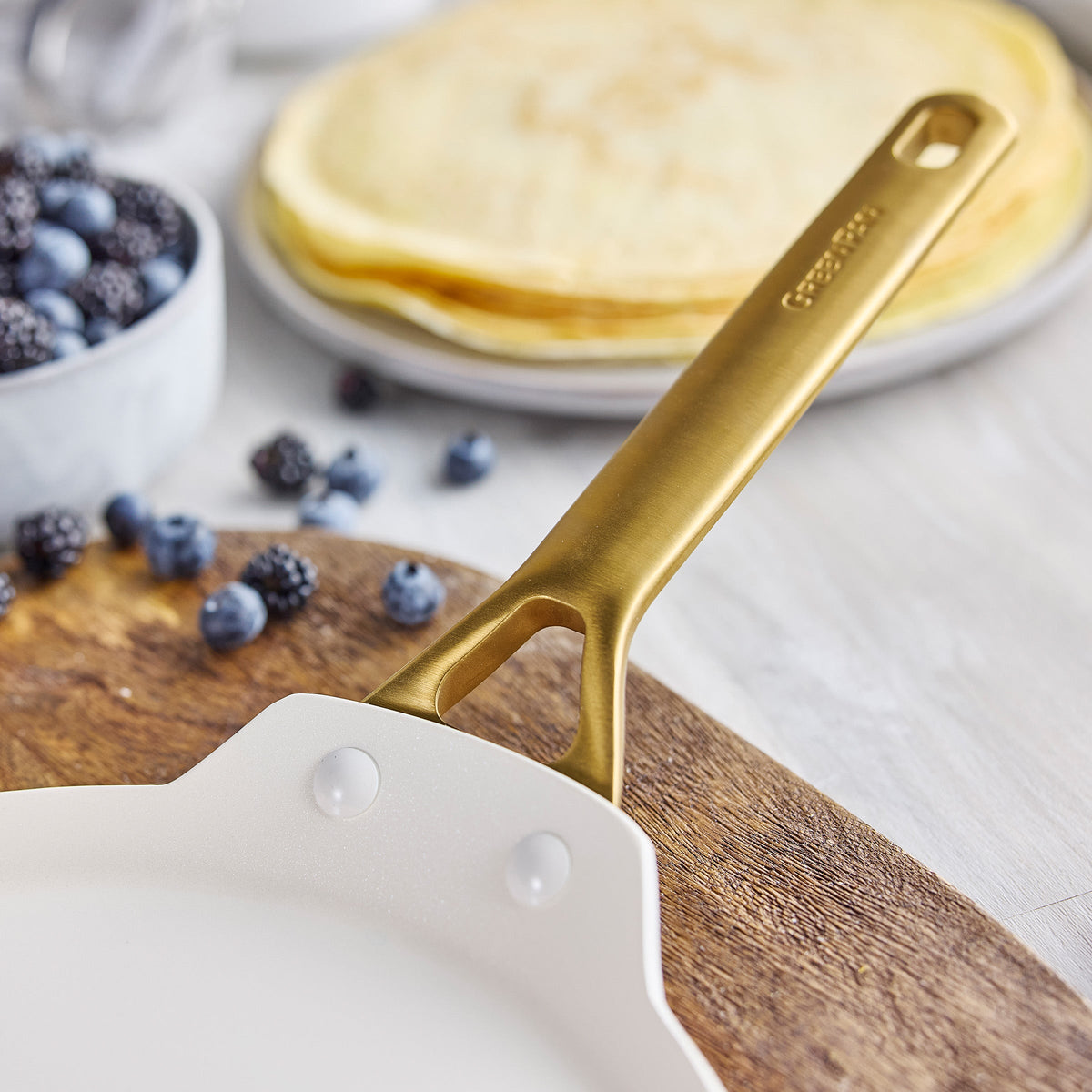 Reserve Pro Ceramic Nonstick 10" Crepe Pan | Cream - Image 5