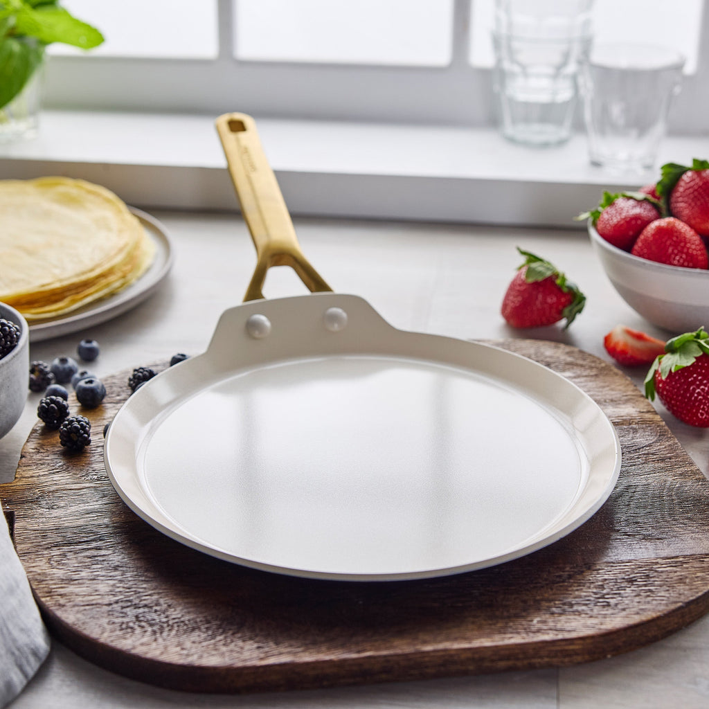 Reserve Pro Ceramic Nonstick 10" Crepe Pan | Moss - Image 2