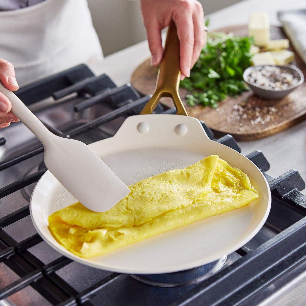 Reserve Pro Ceramic Nonstick 10" Crepe Pan | Moss - Image 3