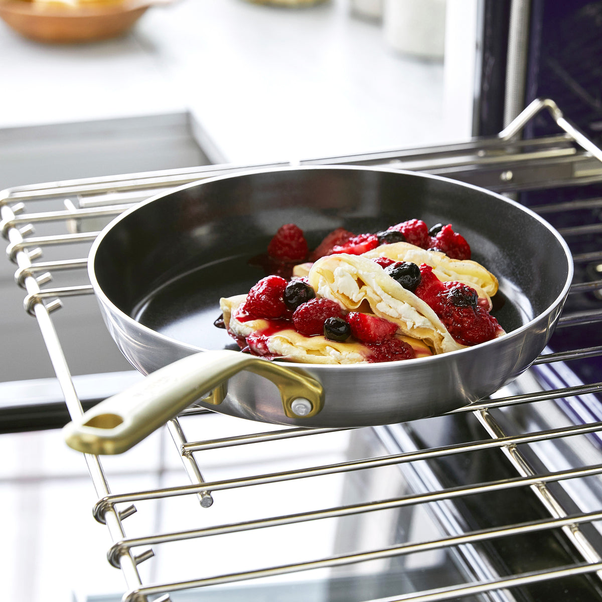 GP5 Stainless Steel 12" Frypan with Lid | Champagne Handles - Image 4