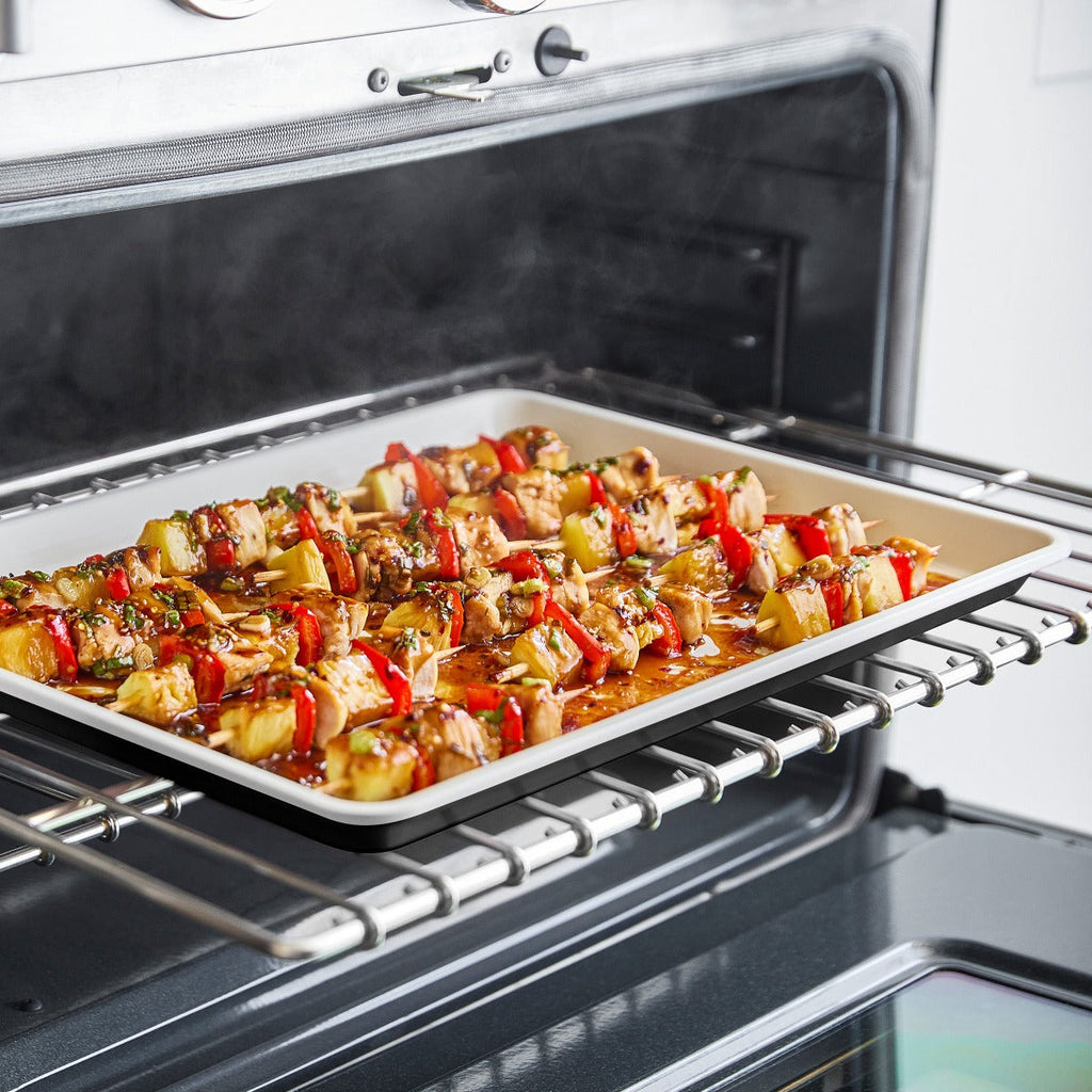 GreenLife Ceramic Nonstick 18" x 13" Cookie Sheet | Black - Image 4