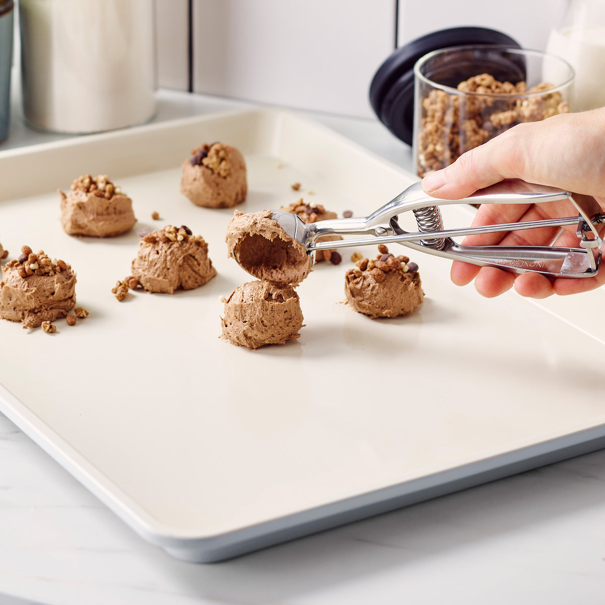 GreenLife Ceramic Nonstick 18" x 13" Cookie Sheet | Quartz Gray - Image 3