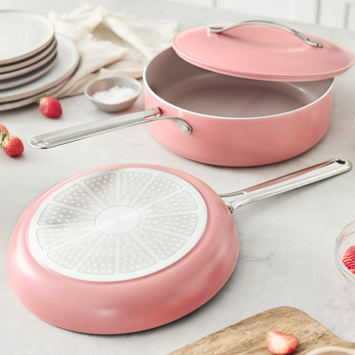 Nova Ceramic Nonstick 3-Piece Cookware Set | Coral - Image 6