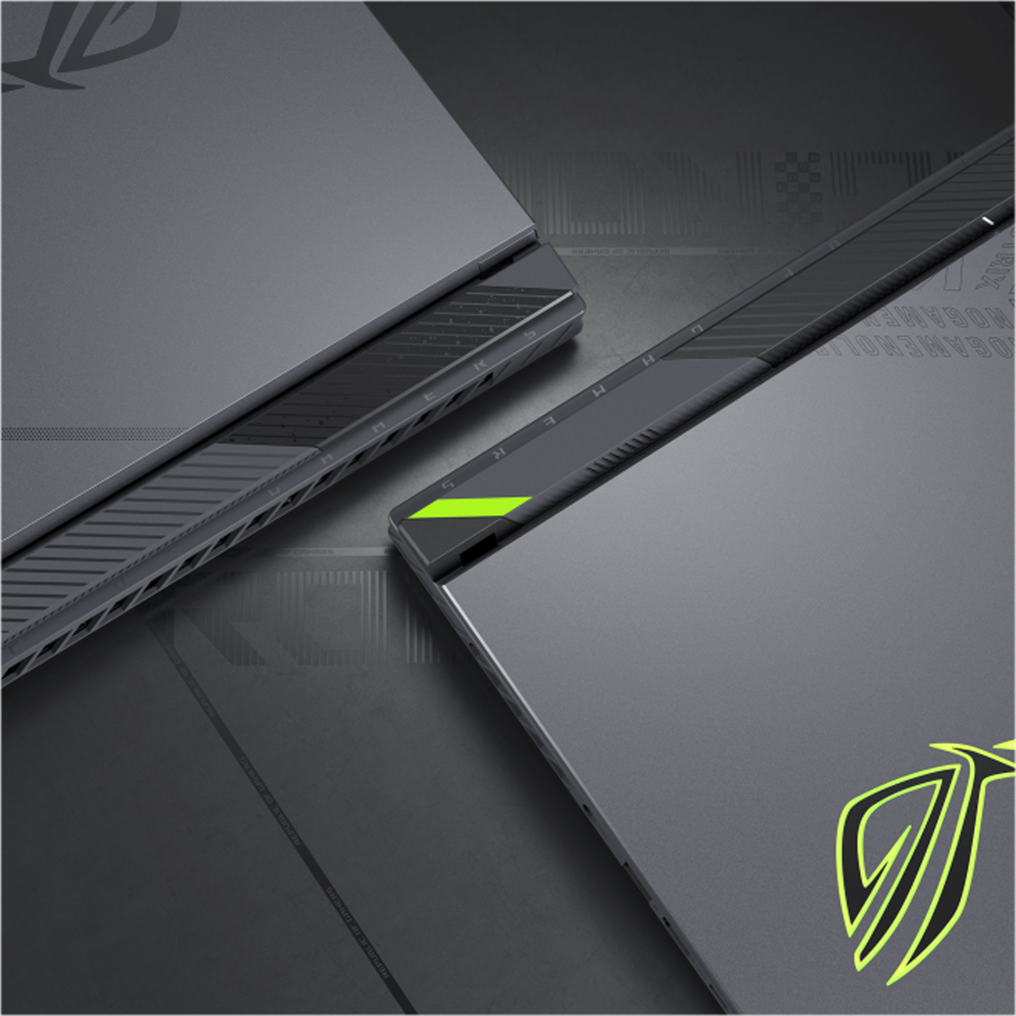 ASUS ROG Strix G18 G814FM-DS95 Gaming Laptop