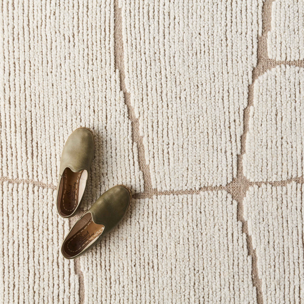 Rajani Hand-Knotted Area Rug - Image 3