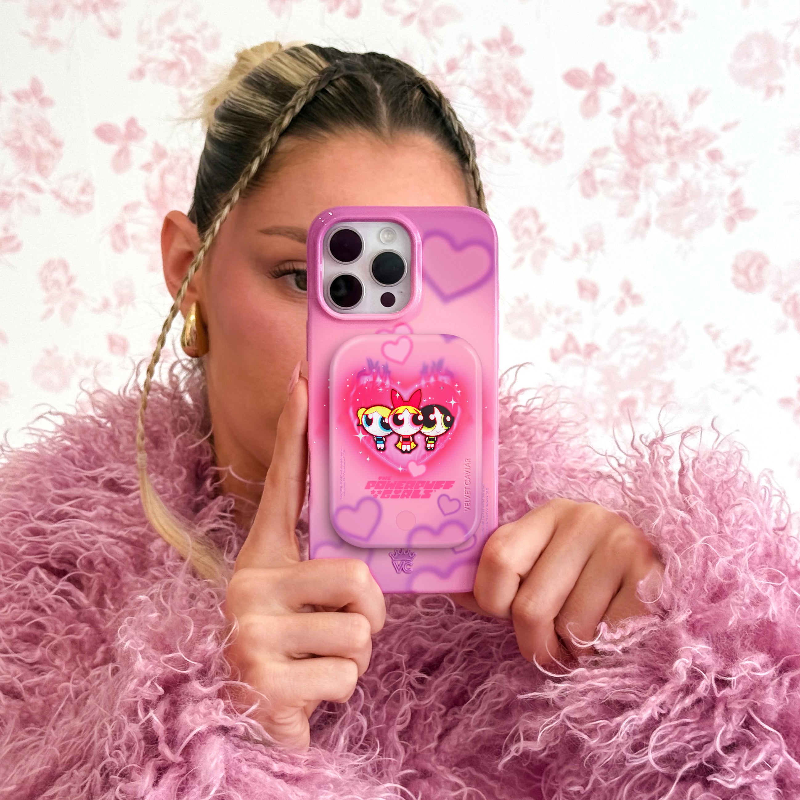 The Powerpuff Girls Airbrush Hearts MagSafe Battery Power Pack